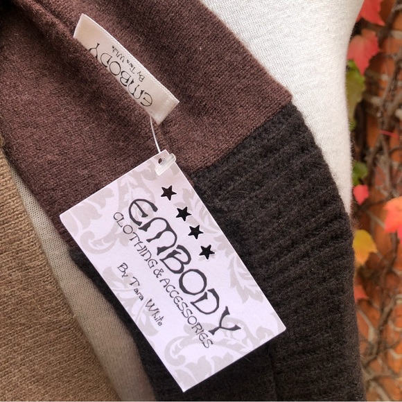 Brown Cashmere Infinity Scarf Upcycled Embody - Picture 3 of 4